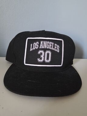 🆕️ Urban Heritage Los Angeles 30 Black Snapback Hat